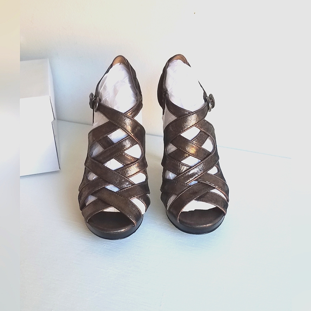 Coach Aenya Metallic Heels ⭐️⭐️ - Picture 2 of 11